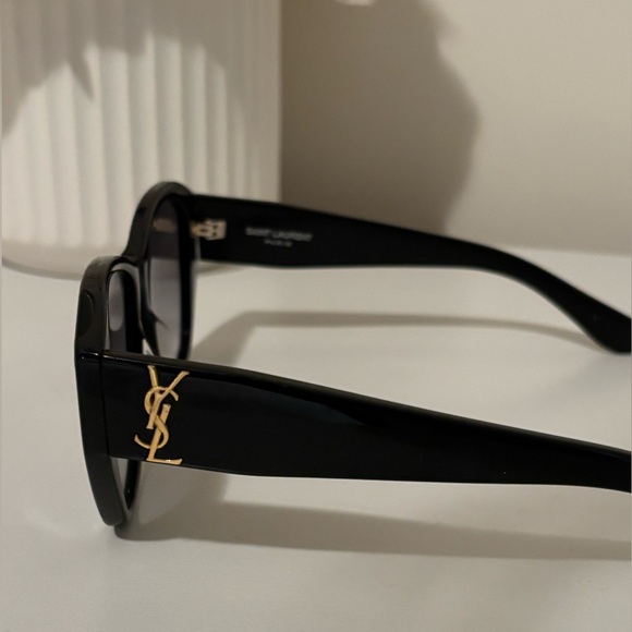Saint Laurent Glossy Black Sunglasses – With Original Case main image 8